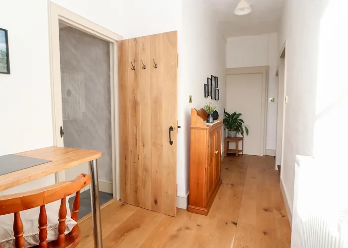 Διαμέρισμα Natland Hall